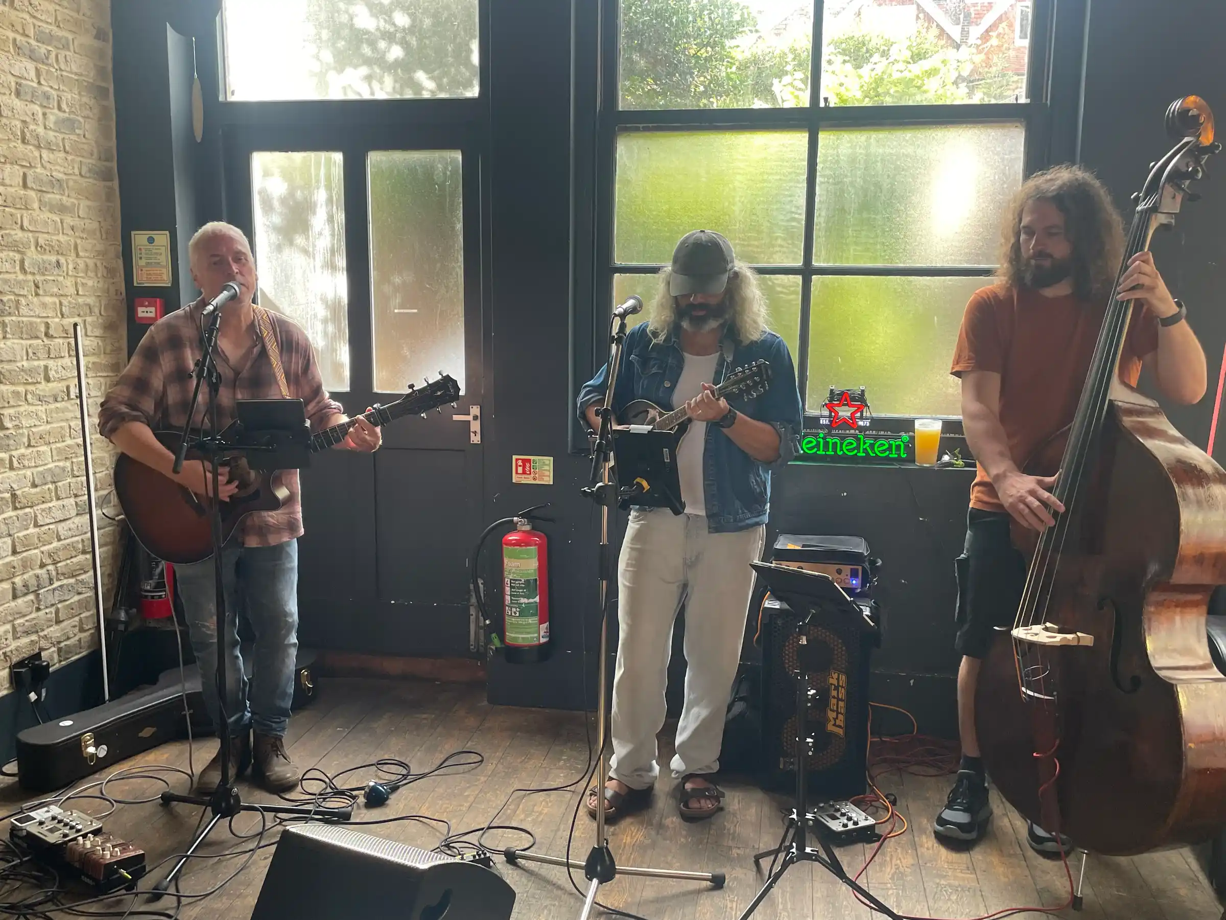 Bob Melrose Band close up